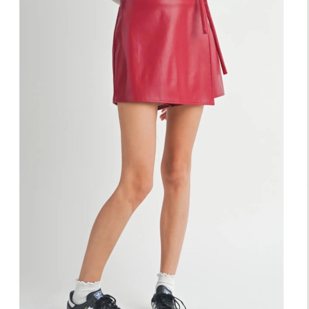 Sadie & Sage Red Mini Skirt